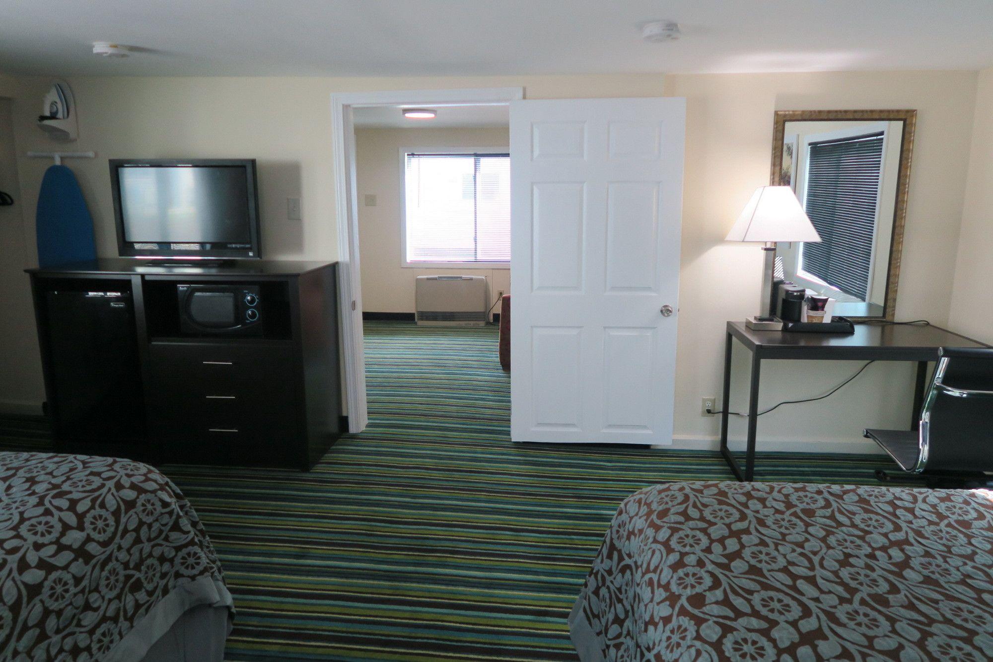 Days Inn By Wyndham Lincoln Exterior foto